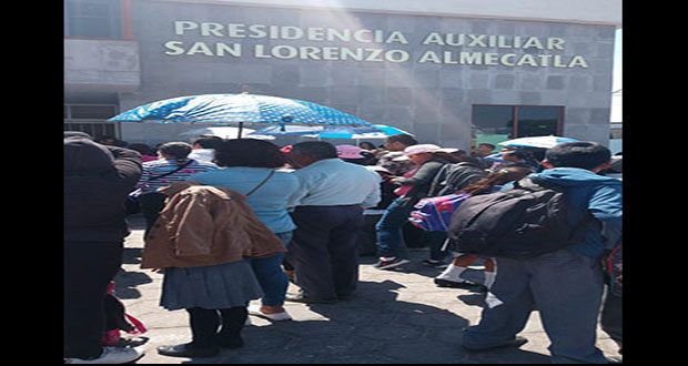 Acusan a edil de San Lorenzo Amecatla de peculado y exigen su salida