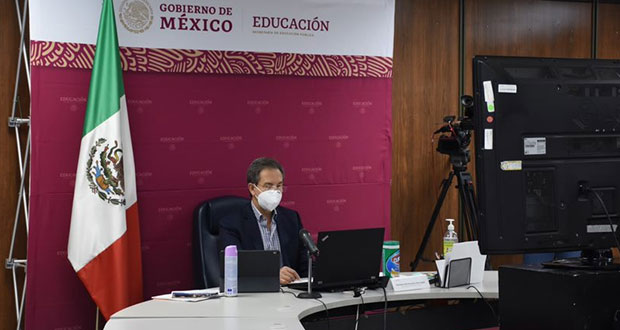 “Aprende en Casa” incluye programas de radio en 15 lenguas indígenas