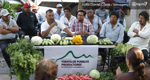Productores de Cholula piden a gobierno incluirlos en proveedores de despensas