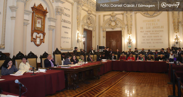 Ocho regidores de Morena, los más faltistas en Cabildo de Puebla en 2019