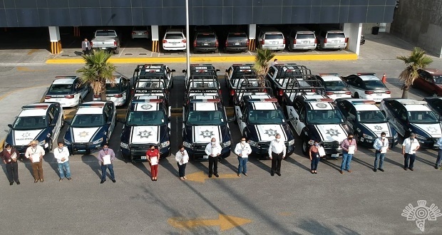 Entrega SSP patrullas a 16 municipios