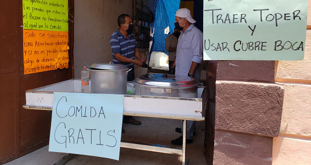 Cocina gratuita de CH crece y brinda alimentos a 300 poblanos por día