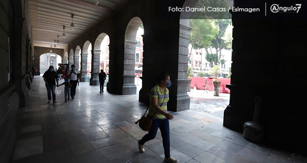 Tras 130 días de plantón, retiran a exempleadas del ayuntamiento de Puebla