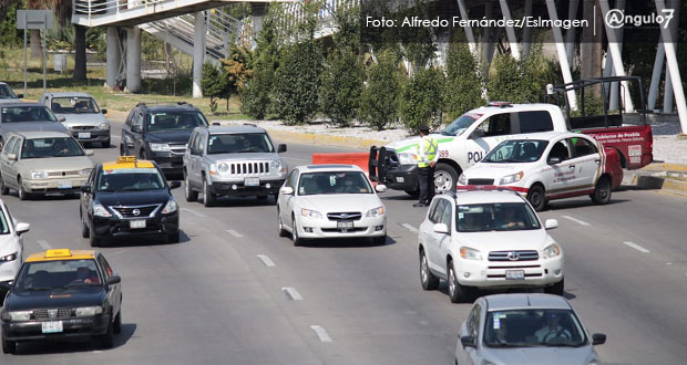 Analizan que patrullas escolten al corralón autos que incumplan Hoy No Circula