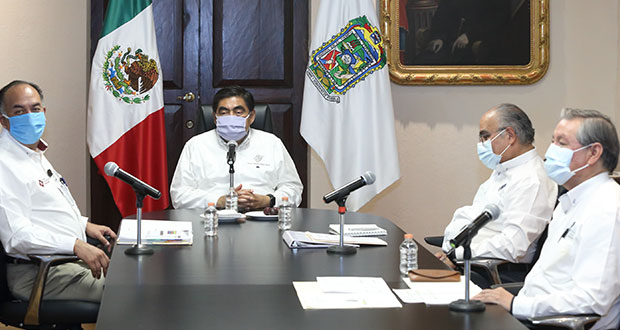 Sector Salud de Puebla no recibirá pacientes de otros estados: Barbosa
