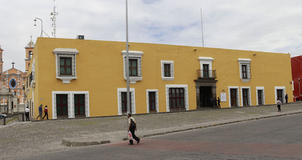Falso, que en Puebla haya cierre de establecimientos comerciales