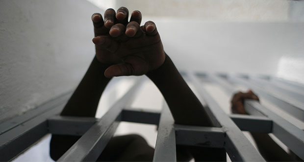Cárceles de 9 estados con 92 casos de Covid-19 y 15 sospechosos: CNDH