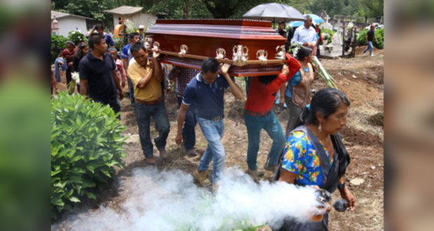 Ascienden a 53 las muertes por alcohol adulterado en Puebla