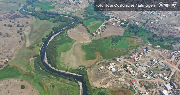 Gobierno clausurará empresas que contaminen el río Atoyac: Barbosa