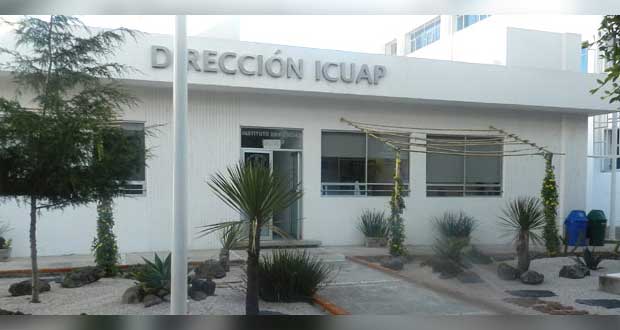 Directivo que apoyó a Esparza en redes hostigó a investigador, acusan
