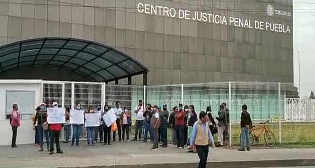 El Barzón Poblano exige liberación de 13 activistas de Amozoc