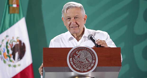 AMLO plantea iniciativa para bajar sueldo a servidores por pandemia