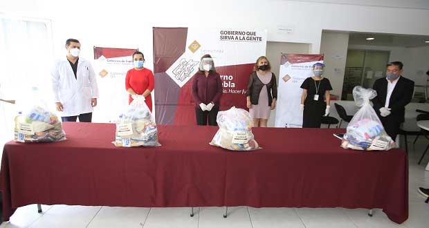 Entrega Sedif despensas a familiares de pacientes Covid-19