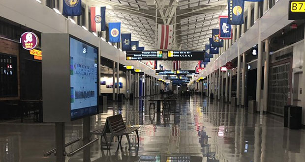 Unión Europea no exigirá el uso de cubrebocas en sus aeropuertos 