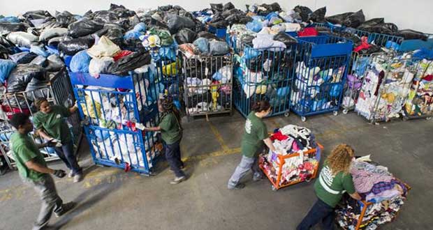 Generamos 811% más basura textil; millones de prendas quemadas al año
