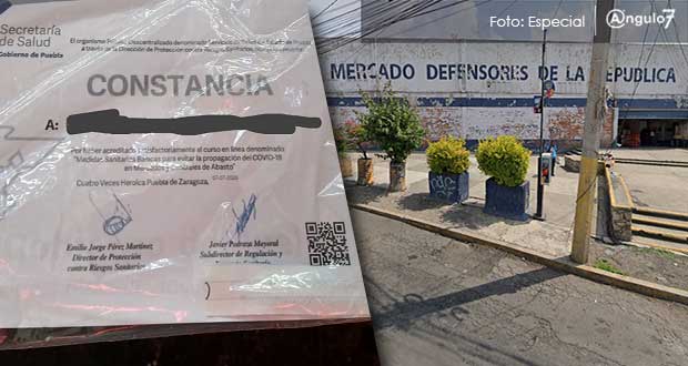 Venden "certificado" para atender a comensales en mercado Defensores, acusan