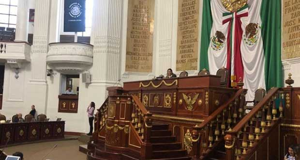 CDMX prohíbe terapias de conversión; en Puebla, tema no avanza