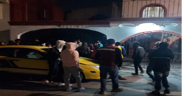 Ayuntamiento desaloja fiesta y clausura dos bares clandestinos