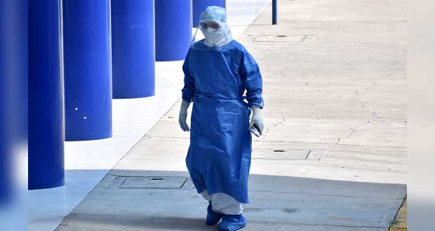 Para atender pacientes Covid, contratan a 500 profesionales médicos