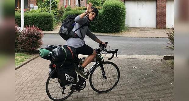 Por Covid, viaja en bici de Escocia a Grecia para ver a su familia