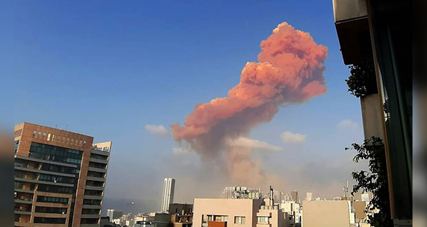 Estalla almacén de explosivos en puerto de Beirut; reportan heridos