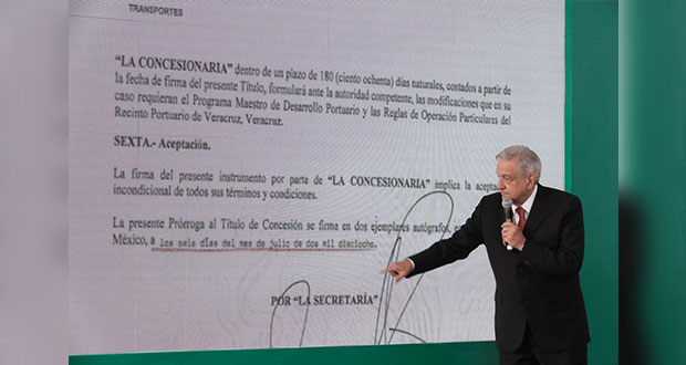 AMLO exhibe concesión del puerto de Veracruz; va contra “privatización”