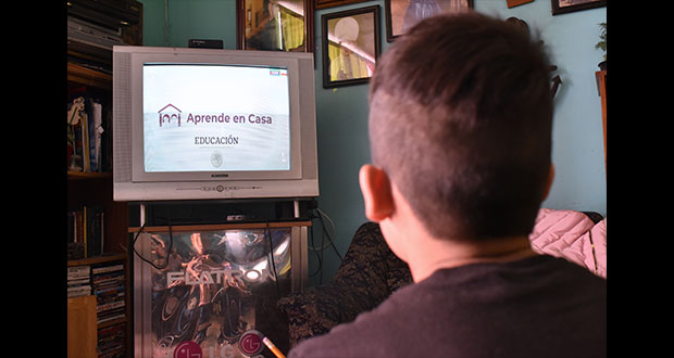 Manzanilla propone alianza de padres y maestros para regreso a clases