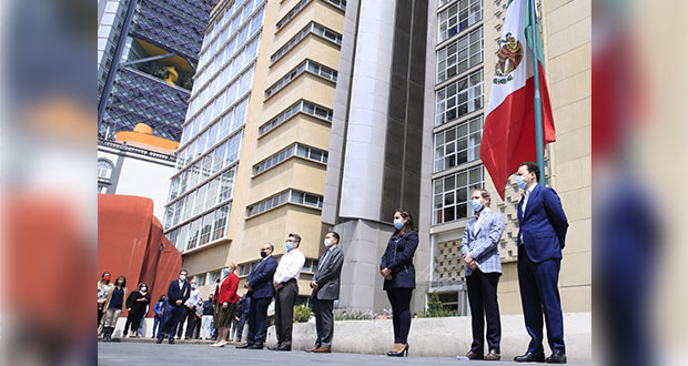 IMSS rinde homenaje a víctimas y combatientes del Covid-19