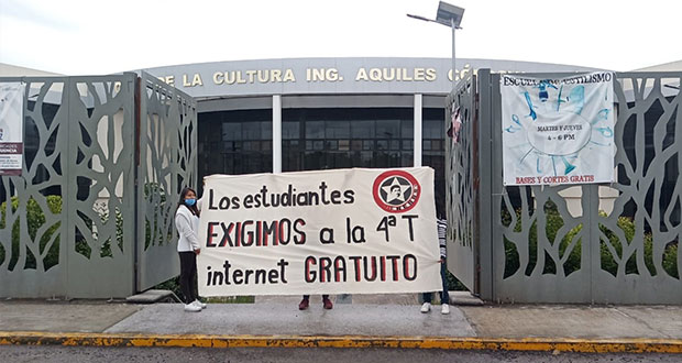Pide Fnerrr internet gratuito para estudiantes de Puebla