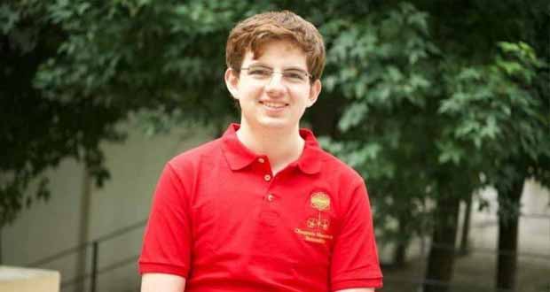 Mexicano gana medalla de oro en Olimpiada Internacional de Matemáticas