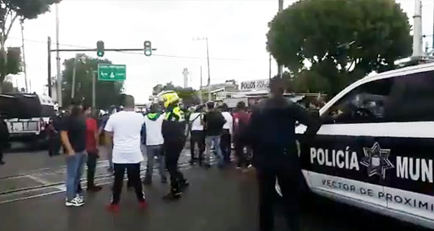 Policía municipal agrede a comerciantes que auxiliaban a atropellado: UPVA