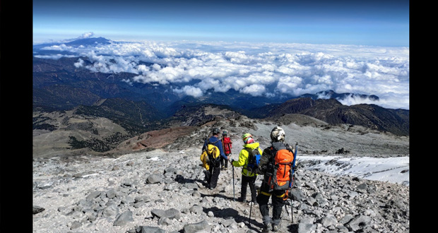 Accidente de alpinismo en Citlaltépetl deja un muerto y otro lesionado