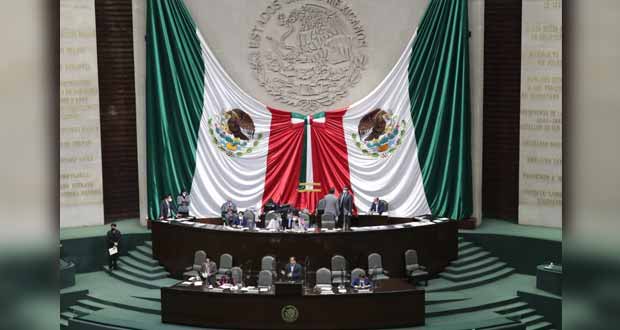 Diputados aprueban nueva reforma para tope salarial a funcionarios