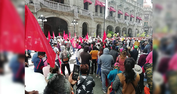 Antorcha acusa operativos de Comuna contra ambulantes pese a "permiso"