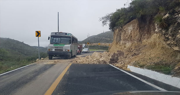 Evacúan nueve viviendas en Cohetzala por lluvias del sábado