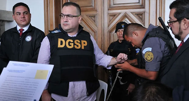 FGR va contra ex funcionarios de Javier Duarte por peculado. Foto: especial.
