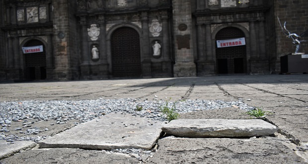 Seguro cubre daños en lajas de Catedral poblana por Capilla Sixtina