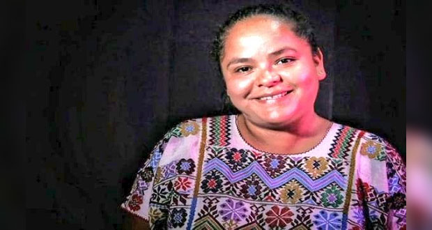 Autoridades de Edomex detienen en Amozoc a activista Kenia Hernández
