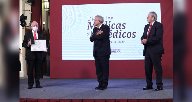 Médico de IMSS, Felipe Cruz, recibe premio “Doctor Ignacio Chávez”