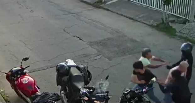 Video revela que policías no agredieron a sujeto de la tercera edad
