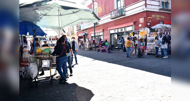 Por alza de casos Covid, prohíben ambulantaje y venta de alcohol en Puebla