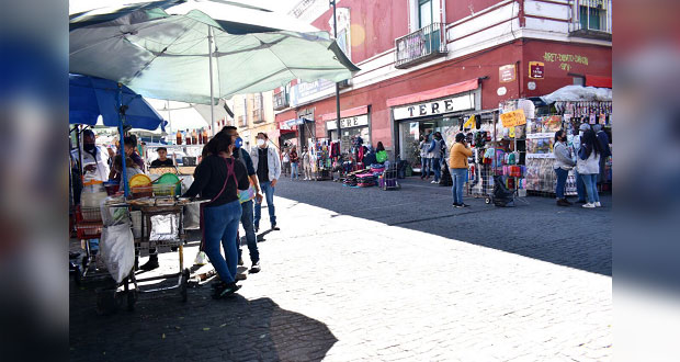 Por alza de casos Covid, prohíben ambulantaje y venta de alcohol en Puebla