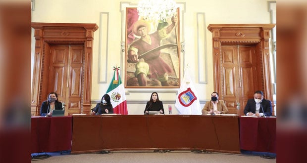 Ayuntamiento da apoyos de 10 mil pesos a 746 microempresas