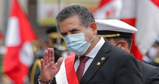 Tras protestas en Perú, Manuel Merino deja presidencia interina