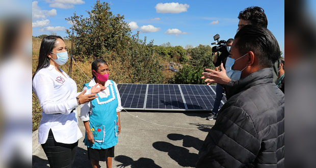 Benefician a familias con granja fotovoltaica en Atlixco