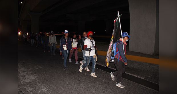 Pese a Covid, peregrinos poblanos salen rumbo a la Basílica