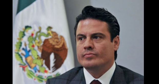 Asesinan en restaurante de Vallarta a exgobernador de Jalisco
