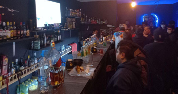Van por reglamento para operación de bares y antros en ZM de Puebla
