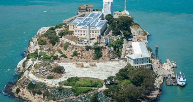 Capacitan a estudiantes sobre proyectos sustentables en Islas Marías