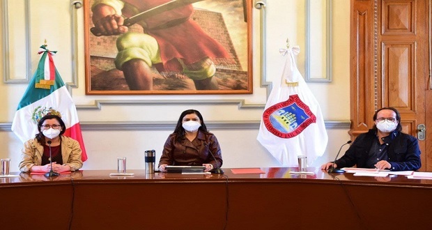 Programas de Comuna siguen aún si funcionarios dejan cargos: Rivera